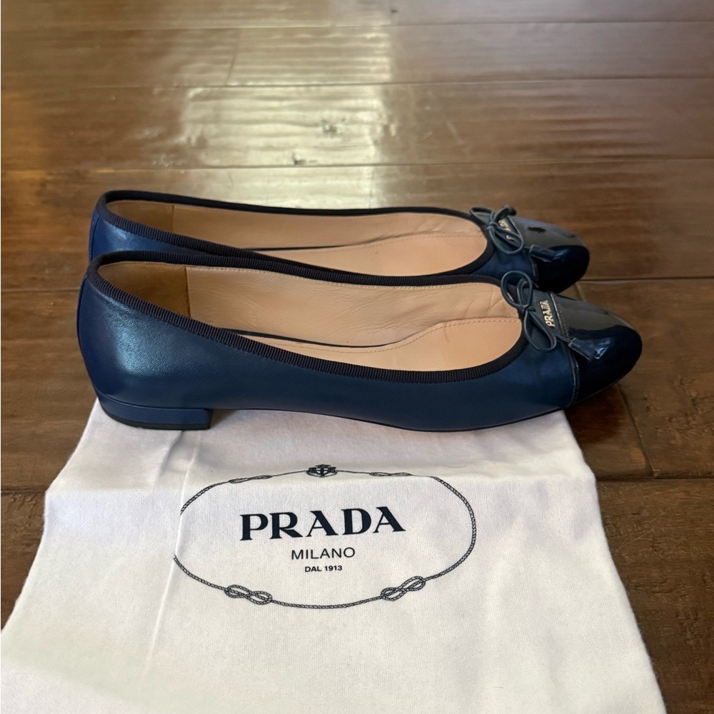 Prada Women's Dark Blue Patent Leather Flats - Picture 4 of 9